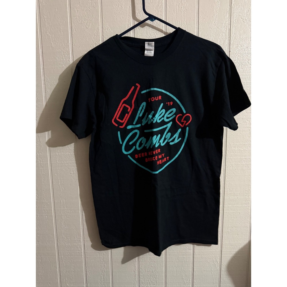 Luke Combs Beer Never Broke My Heart Tour 2019 Graphic T-Shirt Black Medium
